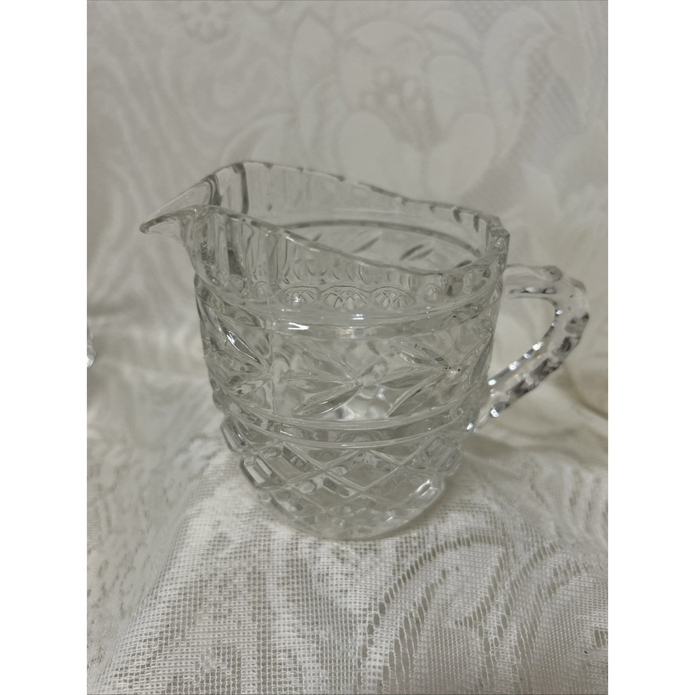 Creamer Anchor Hocking Glass Pour Spout Diamond Petals Handle Vintage